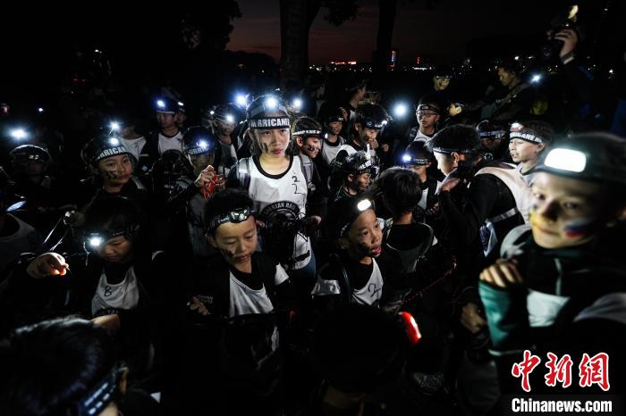 深圳光明欢乐田园承办斯巴达勇士儿童赛深圳站