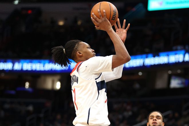 奇才主场惨败活塞 卡林顿独木难支