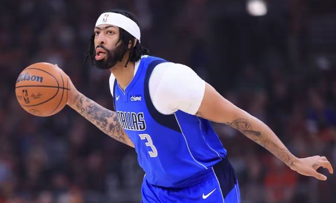 奇才主场惨败活塞 卡林顿独木难支