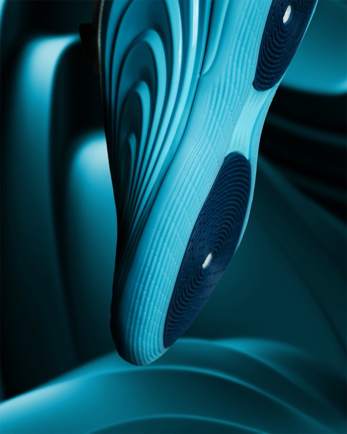 哈登晒季后赛限定球鞋 纪录延续至第17次