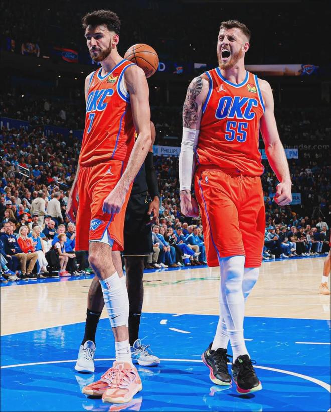 雷霆二当家杰伦-威廉姆斯复出迎战76人 球队战绩